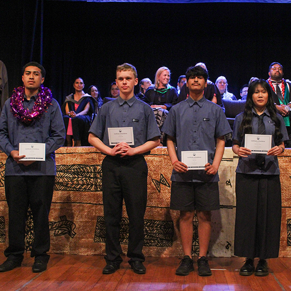 Senior Prizegiving Thm 9970