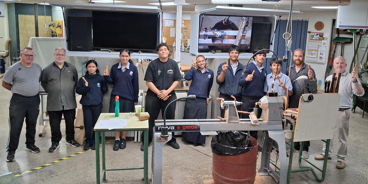 Woodturning 140554 V2